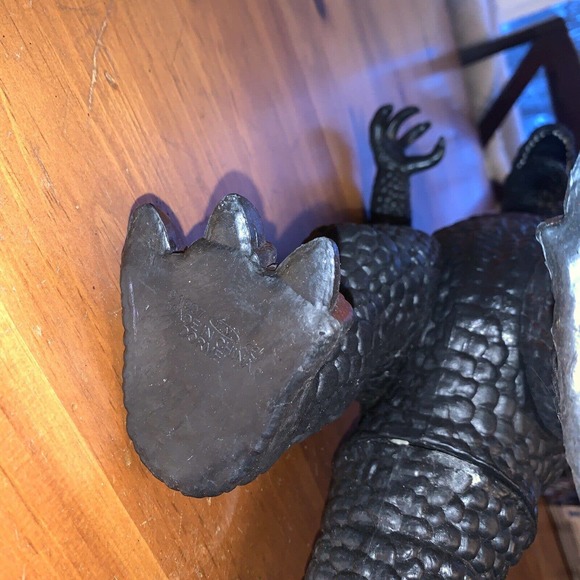 1997 Dormei Godzilla Red Version 15” Complete - Picture 9 of 9